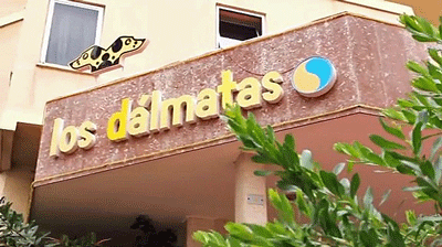 Los-Dalmatas-entrance Los-Dalmatas-entrance