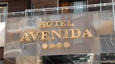 Onasol-Avenida-sign