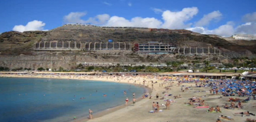 Amadores beach close up