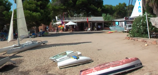 S’Argamassa beach bars