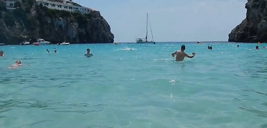 Cala'n Porter stunning waters
