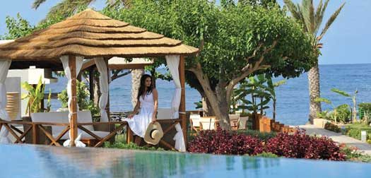 asimina-suites-pool