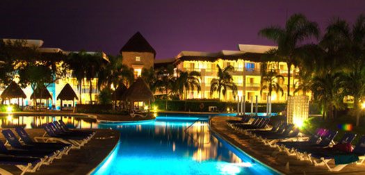 luxury-hotel-at-night